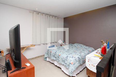 Casa à venda com 330m², 6 quartos e 4 vagasQuarto 4