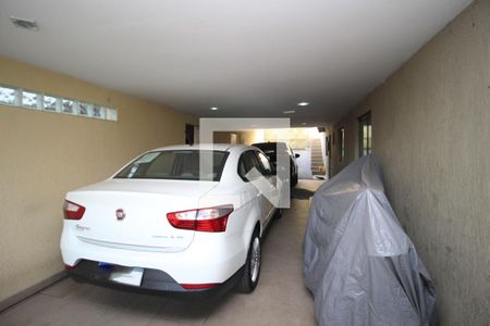 Casa à venda com 330m², 6 quartos e 4 vagasGaragem