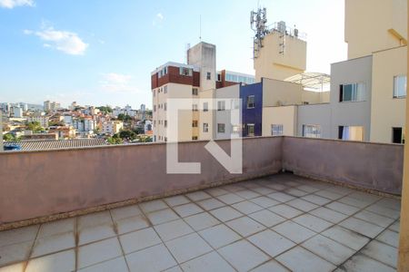 Casa à venda com 330m², 6 quartos e 4 vagasTerraço