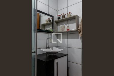 Casa à venda com 40m², 2 quartos e 1 vagaBanheiro