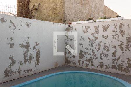 Casa à venda com 40m², 2 quartos e 1 vagaPiscina