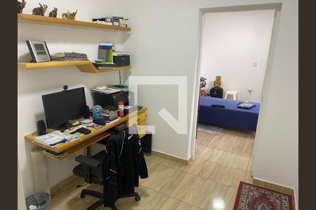 Casa à venda com 164m², 4 quartos e 3 vagasQuarto 3 - Suíte