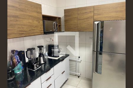 Casa à venda com 164m², 4 quartos e 3 vagasCozinha - Armários