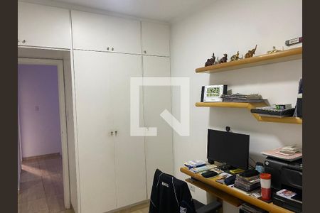 Casa à venda com 164m², 4 quartos e 3 vagasQuarto 3 - Suíte