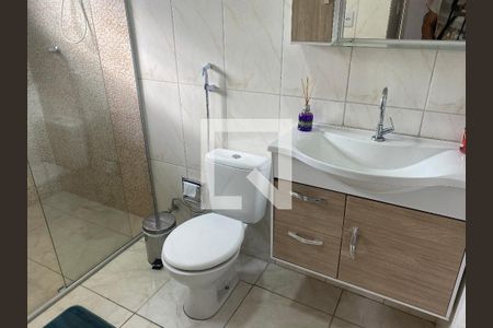 Casa à venda com 164m², 4 quartos e 3 vagasBanheiro da Suíte 1