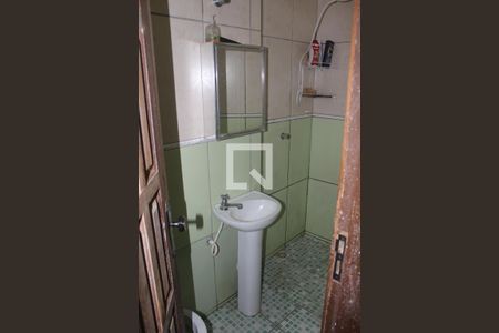 Casa à venda com 330m², 3 quartos e 3 vagasBanheiro