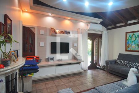 Casa à venda com 450m², 3 quartos e 2 vagasSala de TV