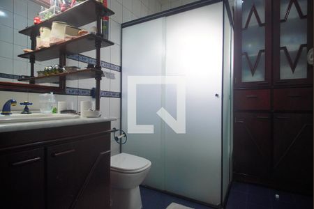 Casa à venda com 450m², 3 quartos e 2 vagasBanheiro 2