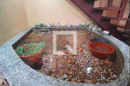 Casa à venda com 450m², 3 quartos e 2 vagasDetalhe