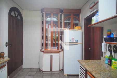 Casa à venda com 450m², 3 quartos e 2 vagasCozinha