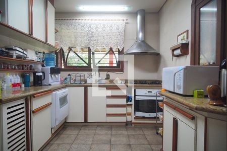 Casa à venda com 450m², 3 quartos e 2 vagasCozinha