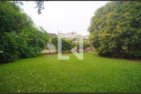 Casa à venda com 450m², 3 quartos e 2 vagasÁrea externa