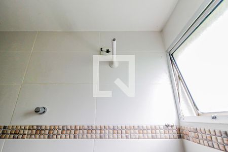 Apartamento à venda com 70m², 2 quartos e 1 vaga Apartamento à venda com 70m², 2 quartos e 1 vagaBanheiro