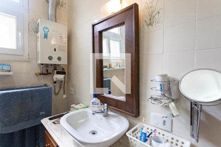 Apartamento à venda com 83m², 3 quartos e sem vagaBanheiro