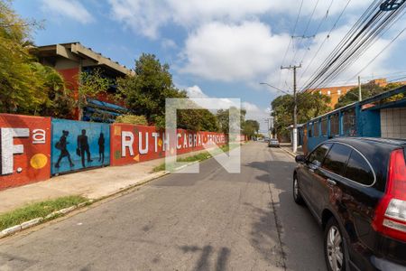 Apartamento à venda com 58m², 3 quartos e sem vagaRua