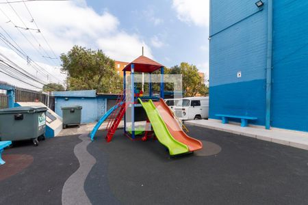 Apartamento à venda com 58m², 3 quartos e sem vagaÁrea comum - Playground