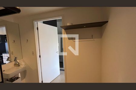 Studio para alugar com 19m², 1 quarto e sem vaga Studio para alugar com 19m², 1 quarto e sem vagaBanheiro