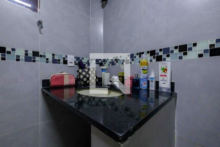 Casa de condomínio à venda com 290m², 3 quartos e 3 vagas Casa de condomínio à venda com 290m², 3 quartos e 3 vagasLavabo