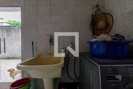 Casa de condomínio à venda com 290m², 3 quartos e 3 vagas Casa de condomínio à venda com 290m², 3 quartos e 3 vagasÁrea de Serviço