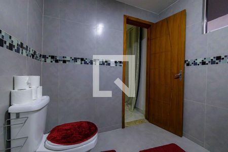 Casa de condomínio à venda com 290m², 3 quartos e 3 vagas Casa de condomínio à venda com 290m², 3 quartos e 3 vagasLavabo