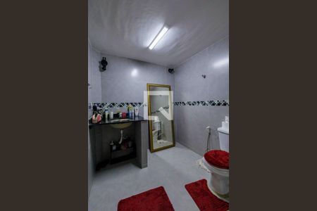 Casa de condomínio à venda com 290m², 3 quartos e 3 vagas Casa de condomínio à venda com 290m², 3 quartos e 3 vagasLavabo