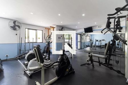 Apartamento à venda com 69m², 3 quartos e 2 vagas Apartamento à venda com 69m², 3 quartos e 2 vagasAcademia