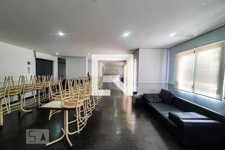 Apartamento à venda com 69m², 3 quartos e 2 vagas Apartamento à venda com 69m², 3 quartos e 2 vagasSalão de Festas