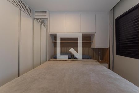Apartamento à venda com 69m², 3 quartos e 2 vagas Apartamento à venda com 69m², 3 quartos e 2 vagasSuíte