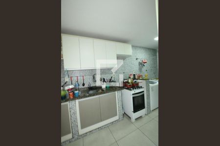 Apartamento à venda com 80m², 2 quartos e 1 vagaCozinha