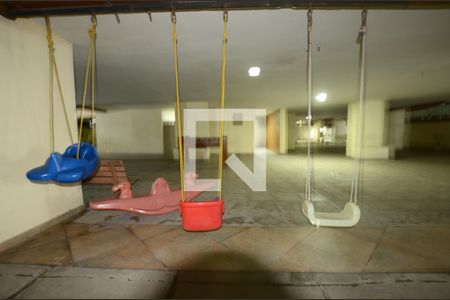 Apartamento à venda com 80m², 2 quartos e 1 vagaÁrea comum - Playground