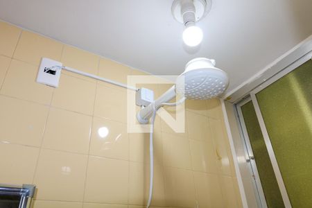 Apartamento à venda com 85m², 2 quartos e 1 vaga Apartamento à venda com 85m², 2 quartos e 1 vagaBanheiro de serviço
