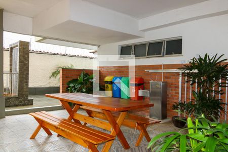 Apartamento à venda com 85m², 2 quartos e 1 vaga Apartamento à venda com 85m², 2 quartos e 1 vagaÁrea comum