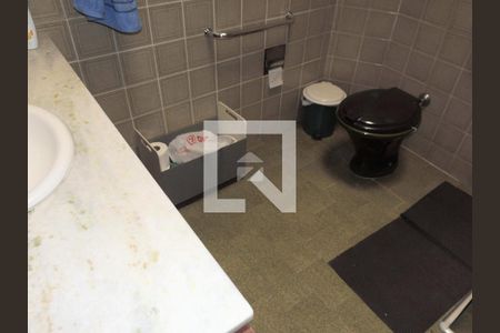 Casa à venda com 324m², 5 quartos e 4 vagas