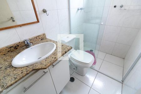 Casa à venda com 127m², 3 quartos e 4 vagasBanheiro da Suíte 2