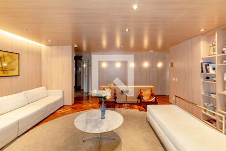 Studio à venda com 40m², 1 quarto e 1 vaga Studio à venda com 40m², 1 quarto e 1 vagaÁrea comum