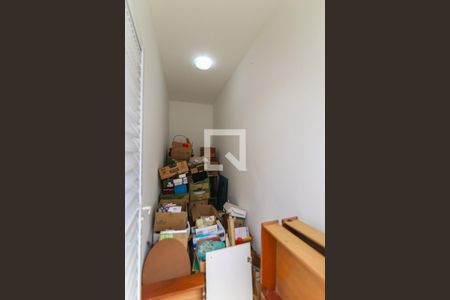 Casa à venda com 463m², 4 quartos e 6 vagas Casa à venda com 463m², 4 quartos e 6 vagasDepósito