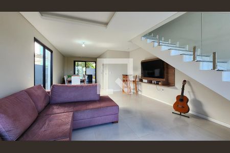 Sala de Estar de casa para alugar com 3 quartos, 139m² em Campeche Central, Florianópolis