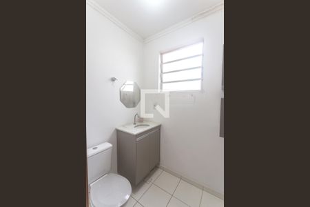 Apartamento para alugar com 134m², 3 quartos e 2 vagas Apartamento para alugar com 134m², 3 quartos e 2 vagasLavabo