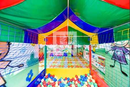 Apartamento para alugar com 134m², 3 quartos e 2 vagas Apartamento para alugar com 134m², 3 quartos e 2 vagasÁrea comum