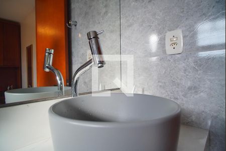 Casa à venda com 162m², 3 quartos e 3 vagasBanheiro suíte