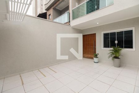 Casa à venda com 152m², 3 quartos e 2 vagas Casa à venda com 152m², 3 quartos e 2 vagasGaragem