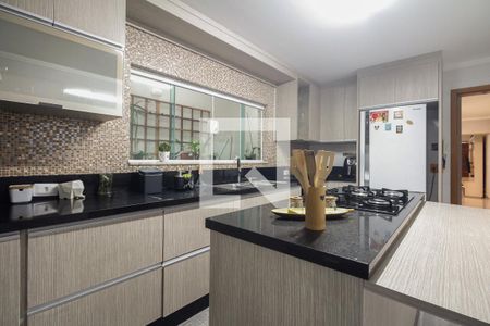 Casa à venda com 152m², 3 quartos e 2 vagas Casa à venda com 152m², 3 quartos e 2 vagasCozinha