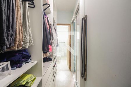 Casa à venda com 152m², 3 quartos e 2 vagas Casa à venda com 152m², 3 quartos e 2 vagasCloset Suíte