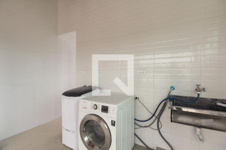 Casa à venda com 152m², 3 quartos e 2 vagas Casa à venda com 152m², 3 quartos e 2 vagasÁrea de Serviço e Terraço