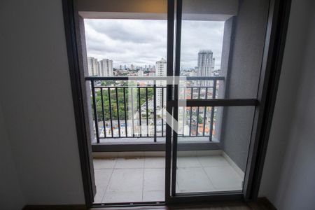 Apartamento à venda com 53m², 2 quartos e sem vaga Apartamento à venda com 53m², 2 quartos e sem vagaVaranda
