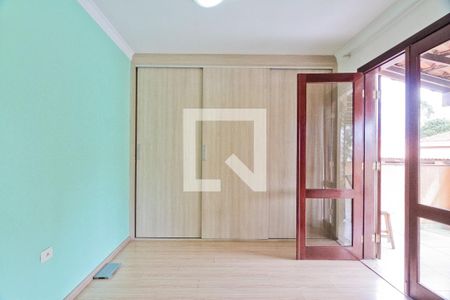 Casa à venda com 225m², 3 quartos e 5 vagasSuíte