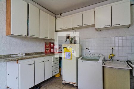 Casa à venda com 225m², 3 quartos e 5 vagasÁrea de Serviço