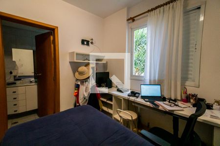 Apartamento à venda com 130m², 3 quartos e 3 vagas Apartamento à venda com 130m², 3 quartos e 3 vagasSuíte 1