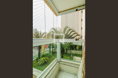 Apartamento à venda com 130m², 3 quartos e 3 vagas Apartamento à venda com 130m², 3 quartos e 3 vagasVaranda da Suíte 3