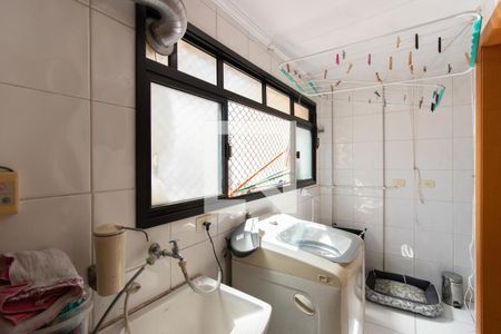 Apartamento à venda com 125m², 3 quartos e 2 vagas Apartamento à venda com 125m², 3 quartos e 2 vagasÁrea de Serviço